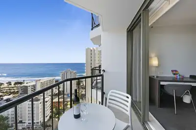 Image de Ocean View 2-Bed Studio In the Heart of Surfers