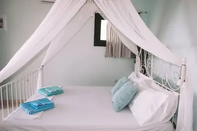 Image de Seaside private room with seaview - only 1 min walk from the beach!