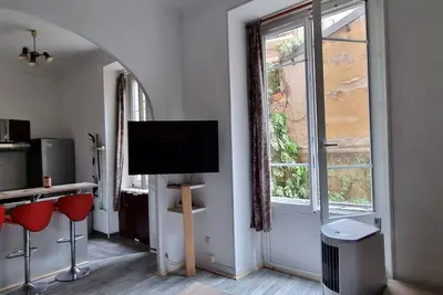 Image de Charmant 40 M² Centre Nice