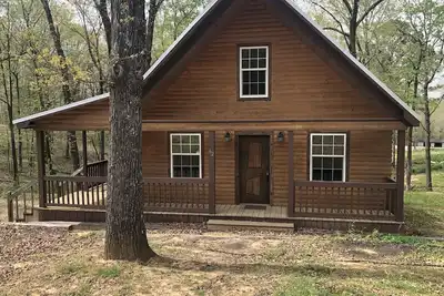 Image de Charming 3 Bedroom 2 Bath Cabin near Sardis Lake