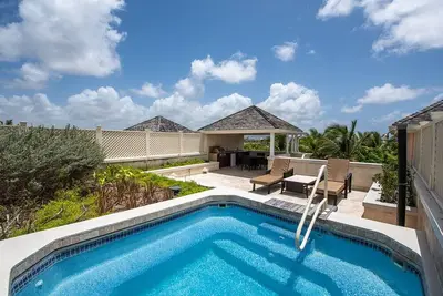 Image de 1 br Deluxe Penthouse with pool roof deck-Residences in the park