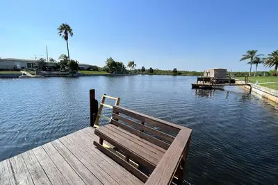 Image de Waterfront relaxation adjacent to the Gulf of Mexico