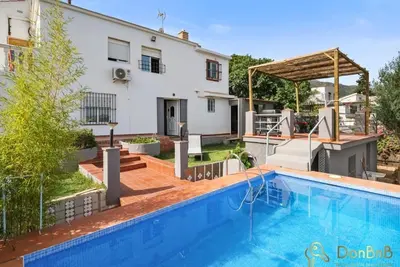 Image de Maison de 2 chambres avec piscine privée et petit déjeuner inclus à Alhaurin
