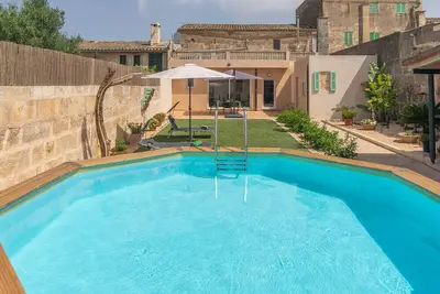 Image de Cas Padri Pep - Charming town house with private above ground pool. Free Wifi.