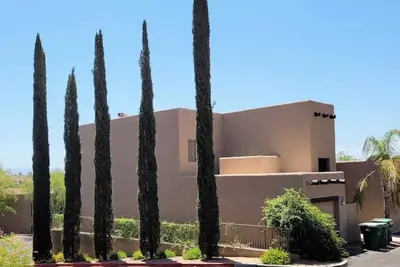 Image de Beautiful Mountain Views and a spacious relaxing home in Nw Tucson.