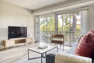Image de Bright Sunnyvale 1br w/ W/D, Pool & Gym, near Safeway, by Blueground