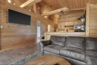 Image de 3 Bedroom Okauchee Lake