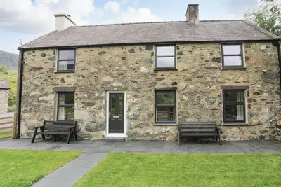 Image de Ty Coch, family friendly, character holiday cottage in Caernarfon