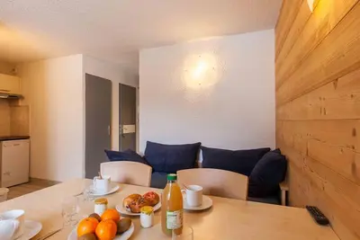Image de Appartement rénové, proche télécabine et centre-ville, avec casier à skis