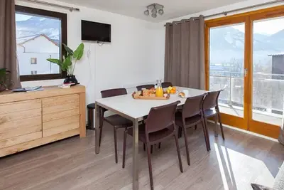 Image de Appartement rénové, au pied des pistes avec casier à skis et wifi gratuit, 6 pers. - Briançon