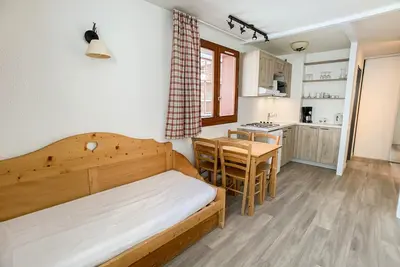 Image de Appartement spacieux ski aux pieds avec balcon pour 6 personnes