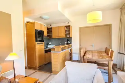 Image de Appartement spacieux, accès pistes, piscine, spa