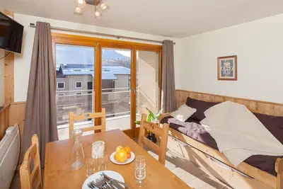 Studio calme au pied des pistes à Briançon, avec Wifi gratuit et casier à skis privé