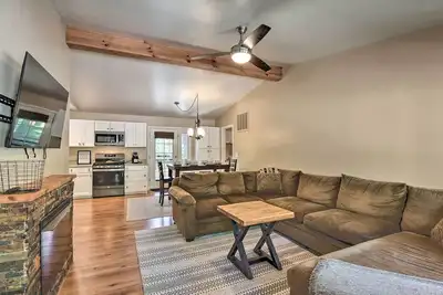 Image de Cozy Forest Retreat! Pet-Friendly Pinetop Cabin