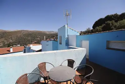 Image de Charming townhouse in an Andalucian mountian blue village