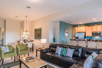 Image de Last Minute Disney Getaway! Private Pool, Hot Tub & Game Room. Book Now! #1402