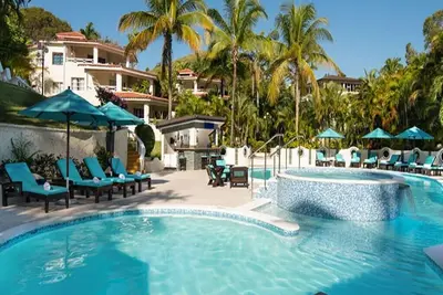 Image de Enjoy Caribbean elegance at its finest!