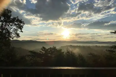 Image de Vista Greystone Lodge-Incredible view! ! Streaming tvs! Wifi! Private! Sleeps 10!