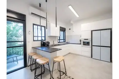 Luxury & Chic 2 Master Br|2 Balconies| Tlv Center!