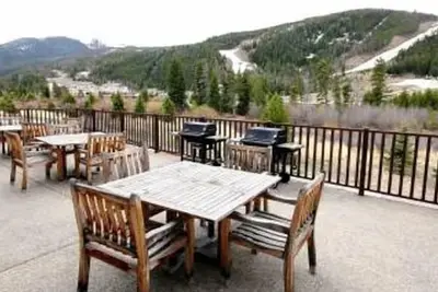 Image de Spacious Mountain Condo for 8 with Amazing Views