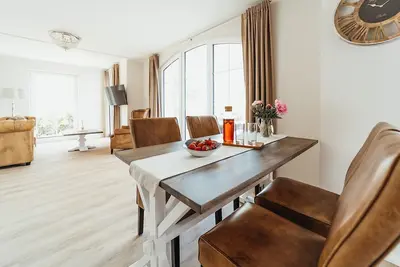 Image de View 4, 3 rooms, 60m², 2 bathrooms, ground floor, terrace, sea view - Villa Ocean View