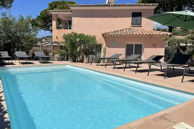 Image de 4 Bed 4 Bath Villa with Private Pool & Hot Tub