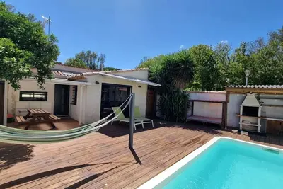 Image de Small villa with private pool - 15 minutes from the beaches - 6 people