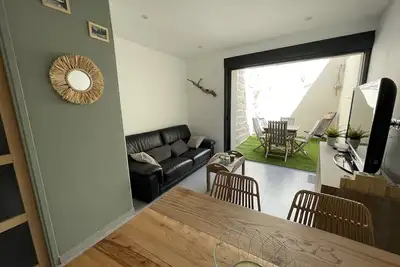 Image de Charmant havre de paix intra-muros.