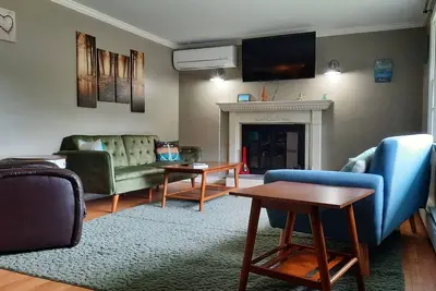 Image de Westerly Beach minutes from private 3 bed house