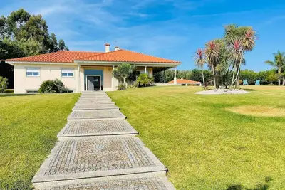 Image de Maison de vacances pour 13 personnes  + 1 enfant env. 500 qmà Viana do Castelo, Região Norte (Minho)