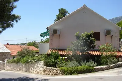 Image de Appartement de vacances Bol pour 1 - 4 personnes avec 2 chambres à coucher - Maison de vacances