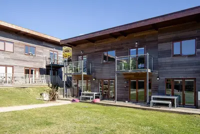 Image de Maison de vacances Porthtowan pour 1 - 8 personnes avec 4 chambres à coucher - Maison mitoyenne