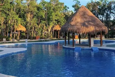 Image de Cozy two bed \"Maya apartment\"