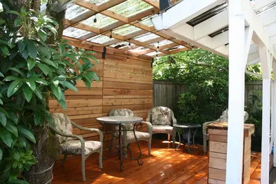 Image de World Track & Field 3 Miles/ 2Bd Rm 2 Bath House