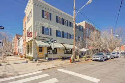 Image de Cozy Philly Getaway