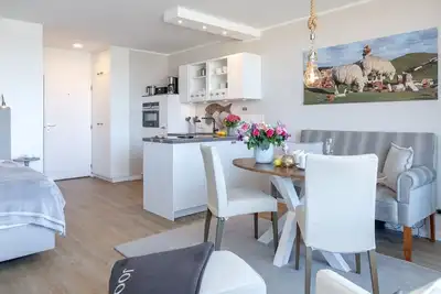 Image de Hyggelig - Stylish apartment in Westerland - central & close to the beach