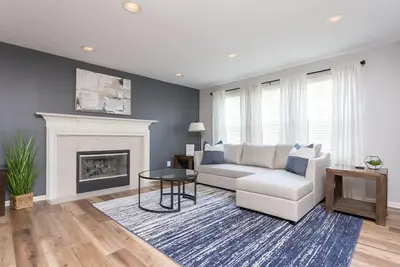 Image de Westfield Gem! 7 Mins to Grand Park + Movie Room!