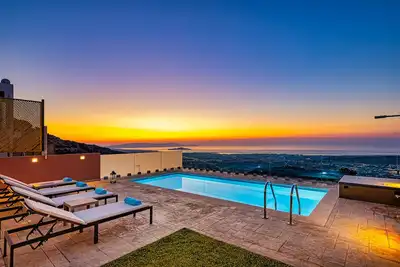 Image de Villa Nektar with private ecologic pool and amazing view!