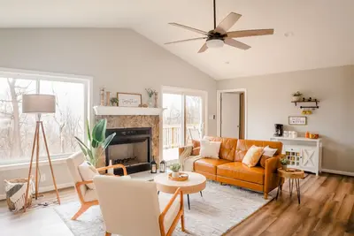 Image de Hot Tub Mountain View Dog Friendly Modern Chalet
