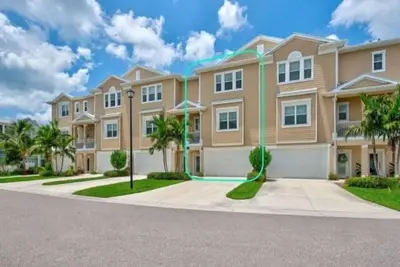 Tropical Paradise - Resort Style Pool - Private Elevator
