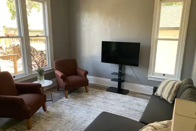 Image de Restored farmhouse with acres of privacy