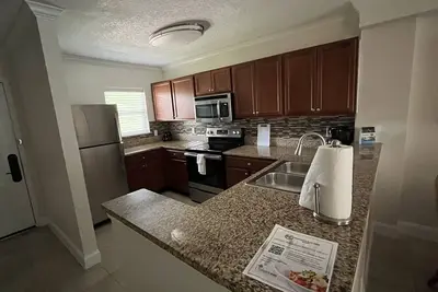 Image de Five minutes from disney world! perfect for family sleeps up to 5-6 with balcony