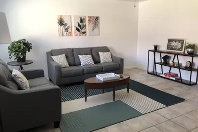 Family friendly cheerful townhome