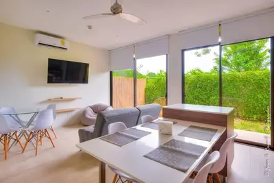 Image de Captivating 2-Bed Apartment