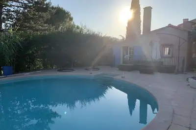 Image de Superbe bastide provençale avec piscine