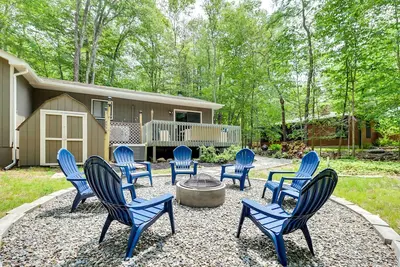 Image de Home w/ Hot Tub Near Trails & Big Bass Lake Access