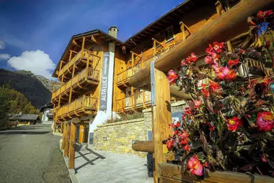 Image de Gressoney La Trinitè Bilo with View and 4pax AMLodge