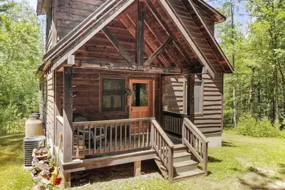 Image de The Fisher House - Secluded Cabin near Whiteface