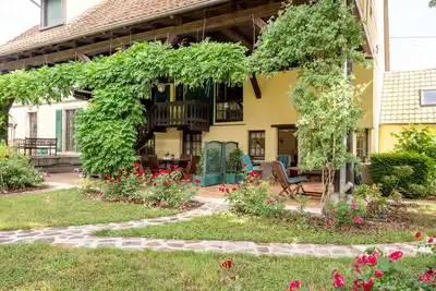 Image de Rose - piscine partagée - proche Europa Park