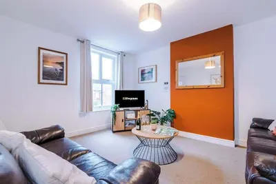 Image de Modern apartment, ideal for business, sleeps 3!
